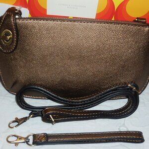 NWT Jenn & Co Bronze Vegan Leather Wristlet Converts to Crossbody Purse